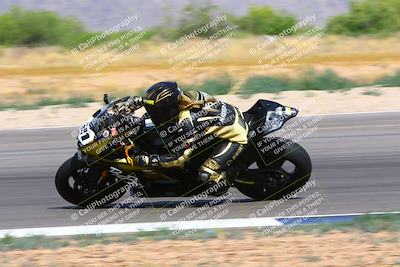 media/Apr-30-2023-CRA (Sun) [[020fcf5d43]]/Race 11-600 Expert Superbike/